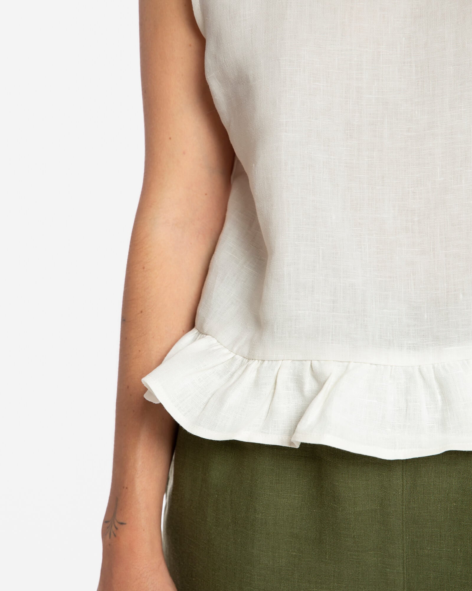 Gathered Top white