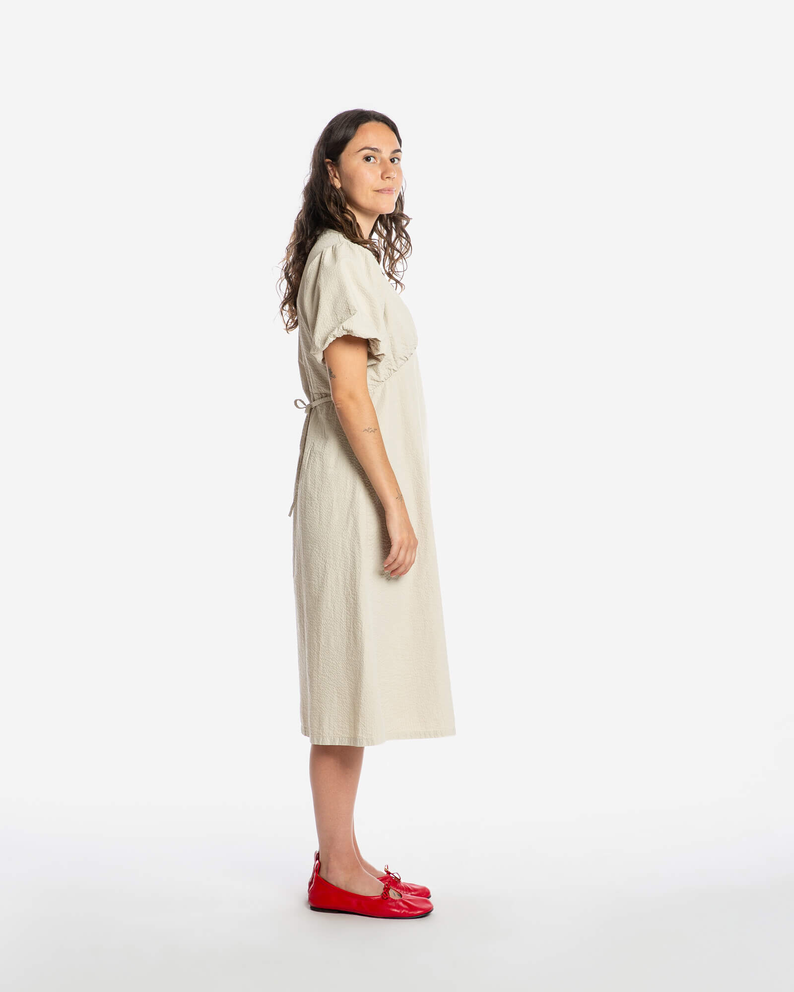 V-Neck Dress sand